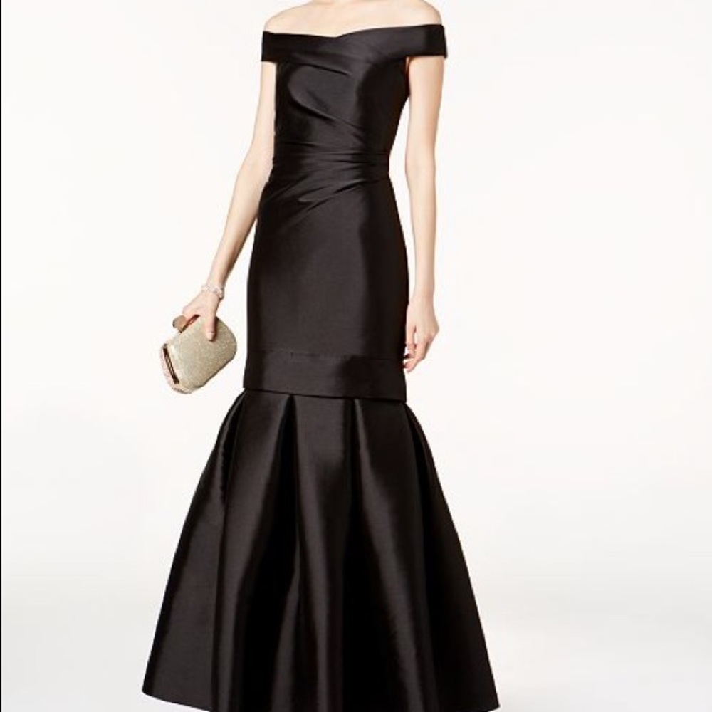 Vince Camuto Off The Shoulder Mikado Mermaid Gown